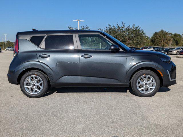 new 2025 Kia Soul car, priced at $21,590