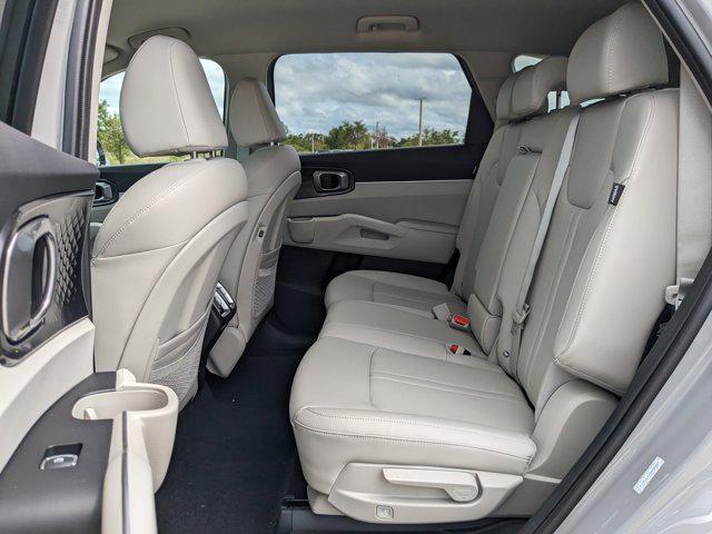 new 2025 Kia Sorento car, priced at $31,431