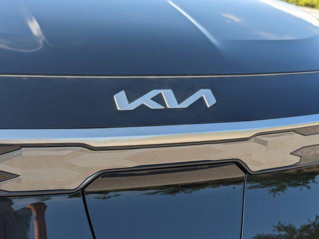 new 2025 Kia Niro EV car, priced at $30,781