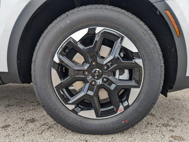 new 2025 Kia Sorento car, priced at $32,140