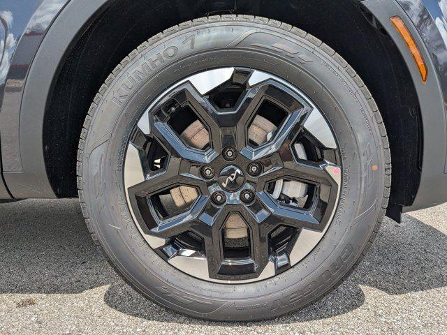 new 2025 Kia Sorento car, priced at $32,320