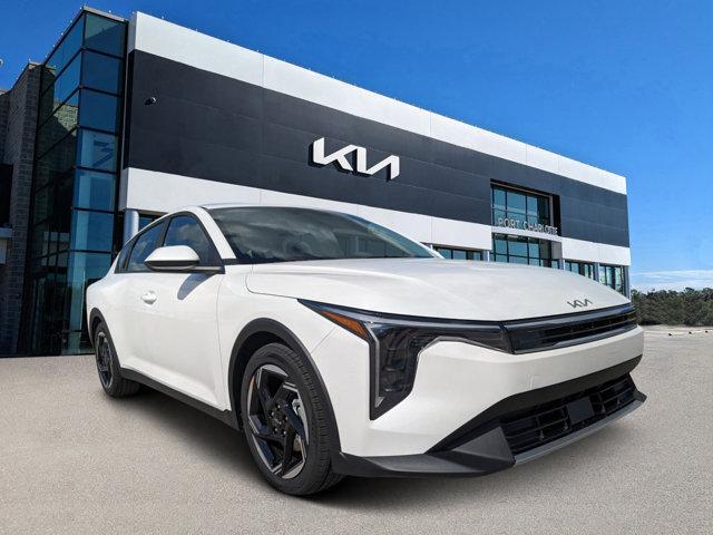 new 2025 Kia K4 car, priced at $22,777