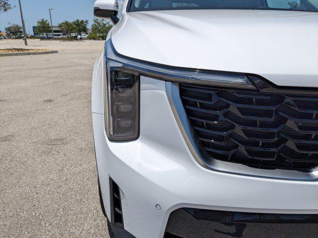 new 2025 Kia Sorento car, priced at $32,756