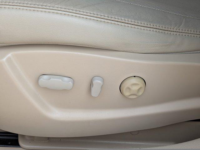 used 2007 Cadillac DTS car, priced at $7,999