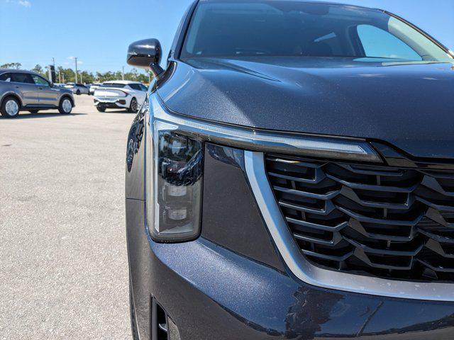 new 2025 Kia Sorento car, priced at $28,375