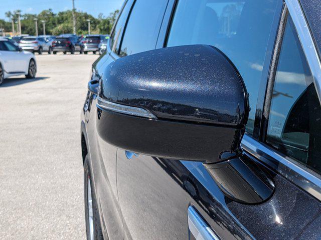 new 2025 Kia Sorento car, priced at $28,375