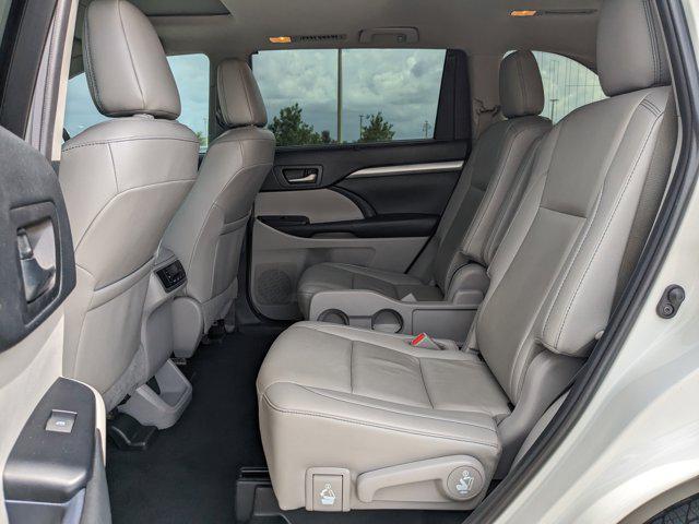 used 2019 Toyota Highlander car, priced at $24,998
