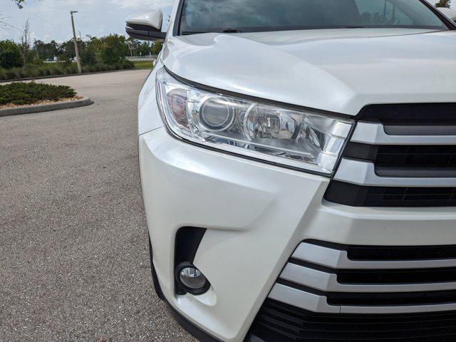 used 2019 Toyota Highlander car, priced at $24,998