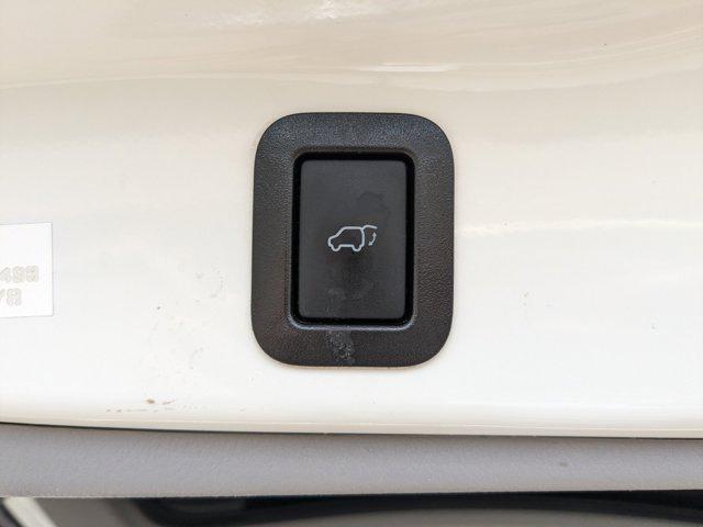 used 2019 Toyota Highlander car, priced at $24,998