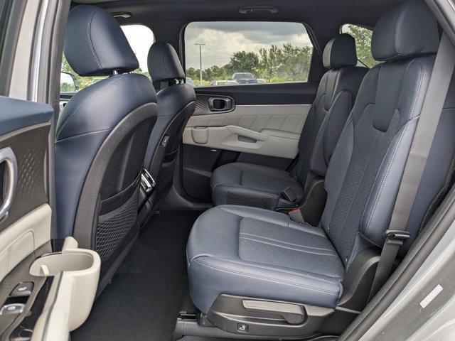 used 2022 Kia Sorento Plug-In Hybrid car, priced at $28,496