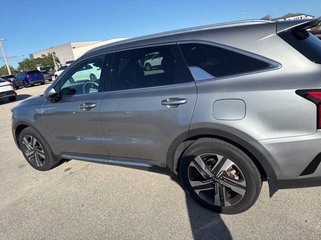 used 2022 Kia Sorento Plug-In Hybrid car, priced at $29,991