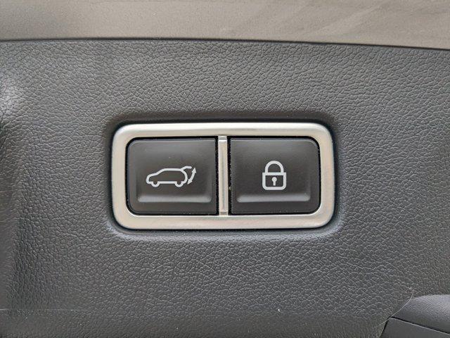 used 2022 Kia Sorento Plug-In Hybrid car, priced at $28,496