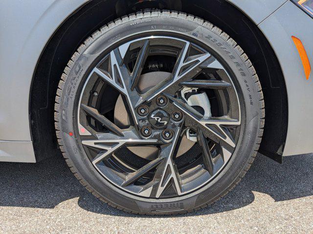 new 2025 Kia K5 car, priced at $27,926
