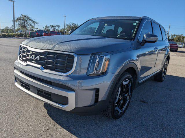 used 2024 Kia Telluride car, priced at $37,681