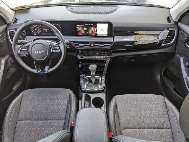 used 2025 Kia Seltos car, priced at $26,996