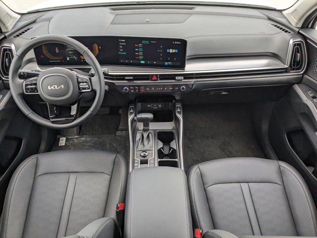 new 2025 Kia Sorento car, priced at $32,756