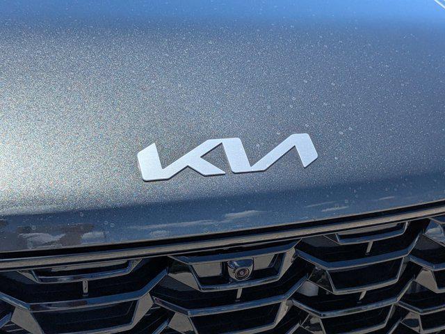 new 2025 Kia Sorento Hybrid car, priced at $41,599