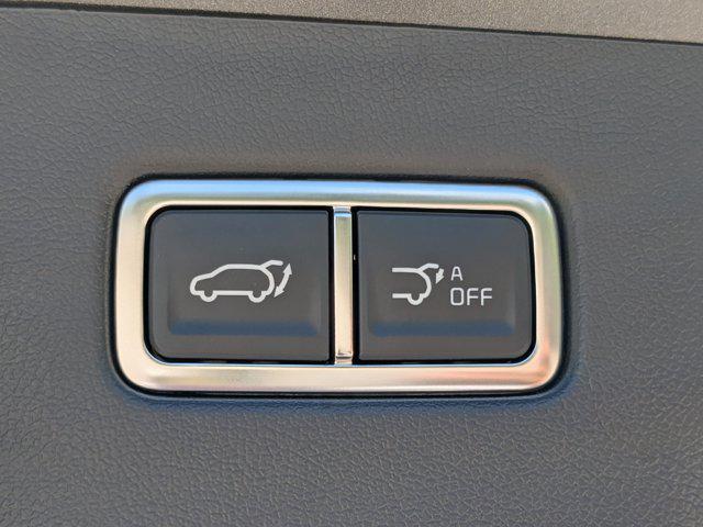 new 2025 Kia Sorento Hybrid car, priced at $41,599