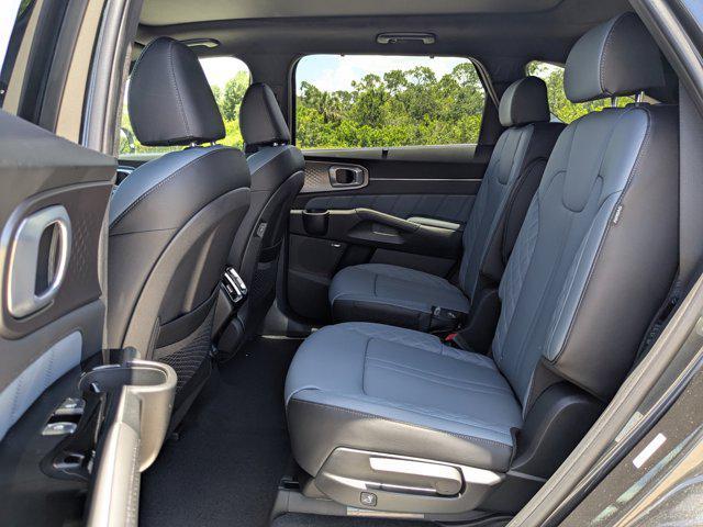 new 2025 Kia Sorento Hybrid car, priced at $41,599