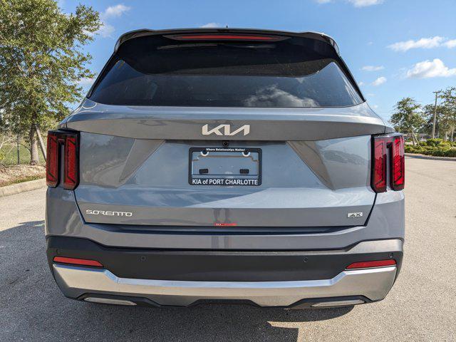 new 2025 Kia Sorento car, priced at $32,320