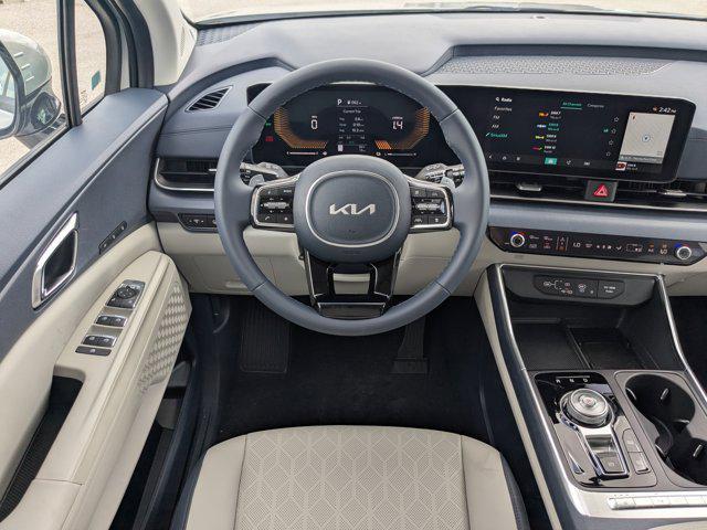 new 2026 Kia Carnival Hybrid car, priced at $40,036