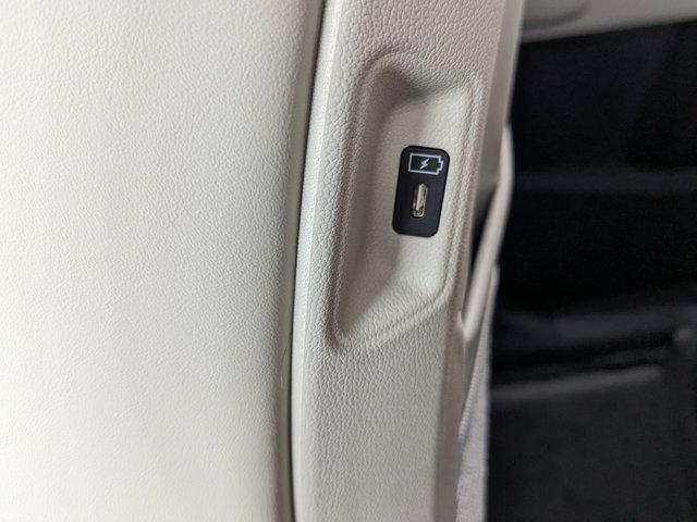 new 2025 Kia Sorento car, priced at $34,343