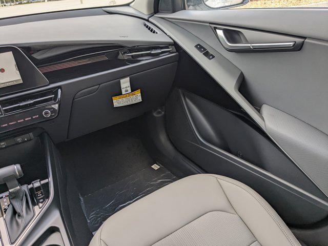new 2025 Kia Niro car, priced at $28,632