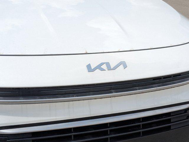 new 2025 Kia Niro car, priced at $28,632