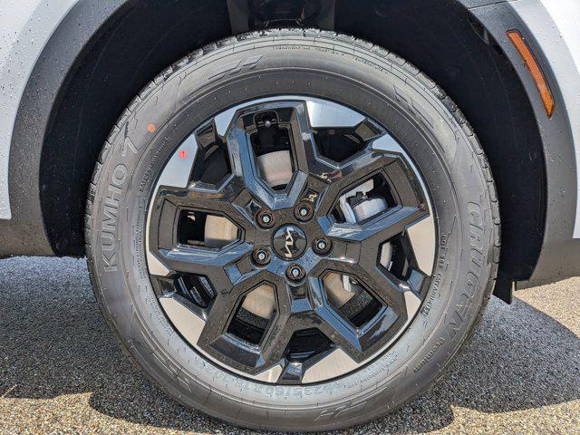 new 2025 Kia Sorento car, priced at $32,756