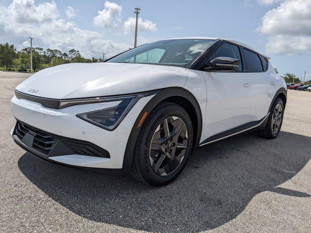 new 2025 Kia EV6 car, priced at $39,674