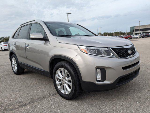 used 2014 Kia Sorento car, priced at $9,291