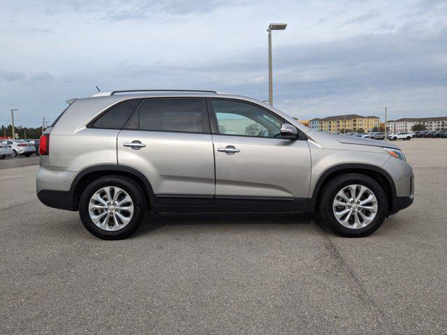 used 2014 Kia Sorento car, priced at $9,291