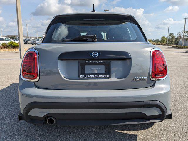 used 2022 MINI Hardtop car, priced at $19,996