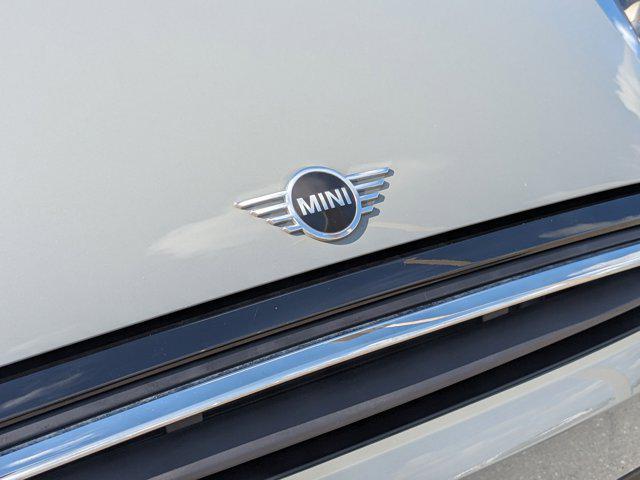 used 2022 MINI Hardtop car, priced at $19,996