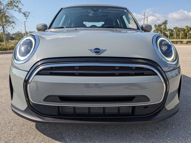 used 2022 MINI Hardtop car, priced at $19,996