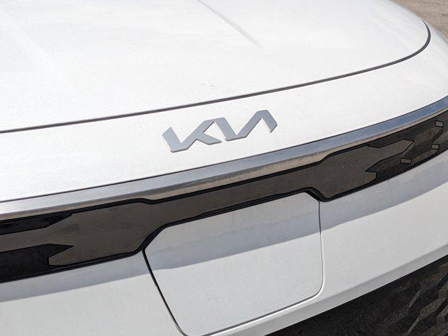 new 2025 Kia Niro EV car, priced at $28,577