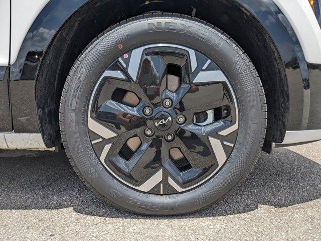 new 2025 Kia Niro EV car, priced at $28,577