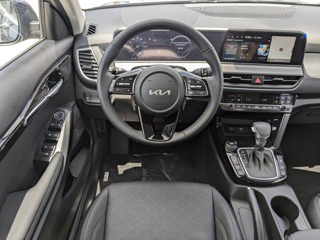new 2025 Kia Seltos car, priced at $24,022