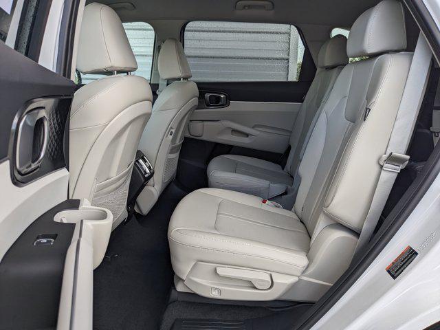 new 2025 Kia Sorento car, priced at $33,093