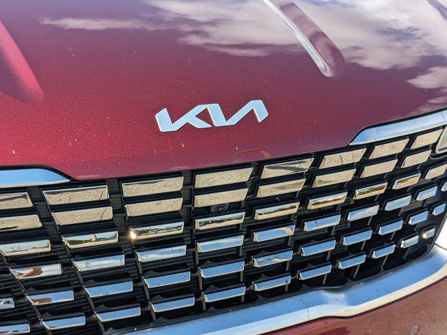 new 2025 Kia Carnival car, priced at $37,529