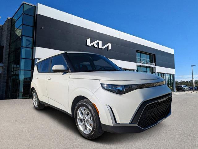 used 2024 Kia Soul car, priced at $17,693