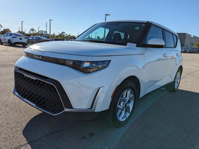 used 2024 Kia Soul car, priced at $17,693