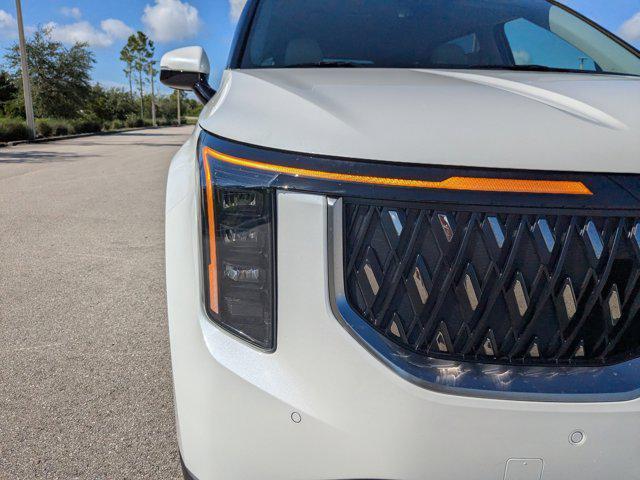 new 2026 Kia Carnival Hybrid car, priced at $40,498