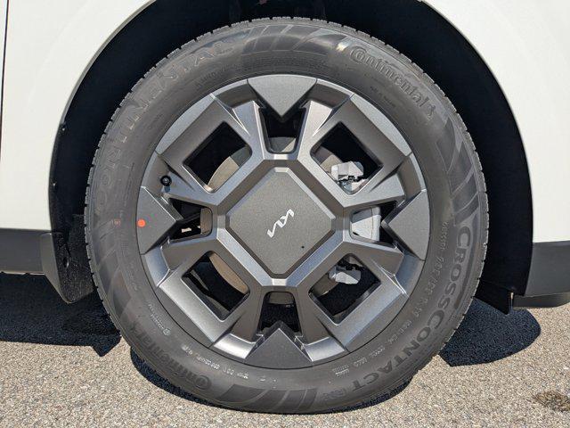 new 2026 Kia Carnival Hybrid car, priced at $40,498