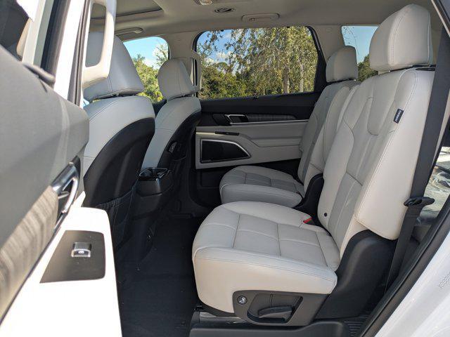 new 2025 Kia Telluride car, priced at $38,463