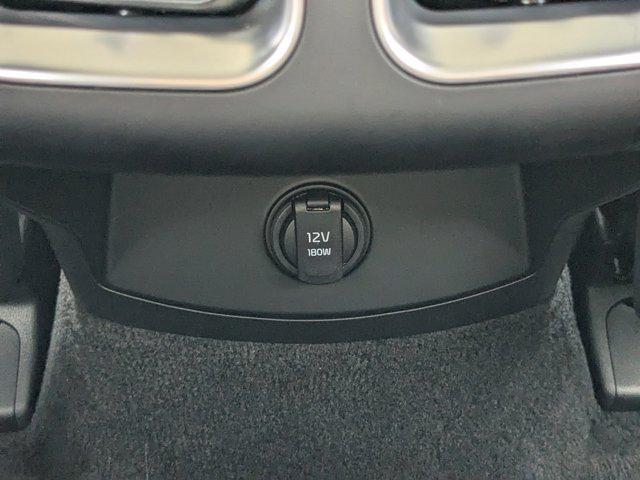 new 2025 Kia Sorento car, priced at $32,756
