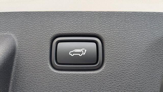 used 2025 Kia Sportage car, priced at $30,999