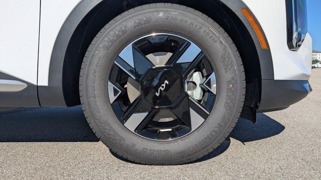 new 2026 Kia Sportage car, priced at $28,182
