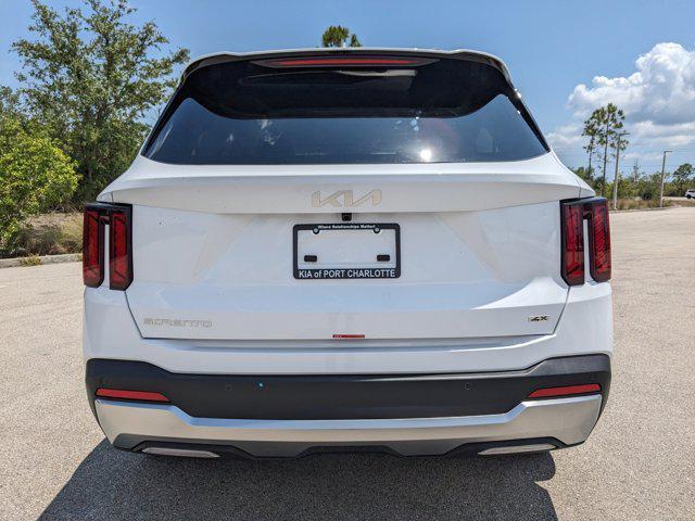 new 2025 Kia Sorento car, priced at $32,756