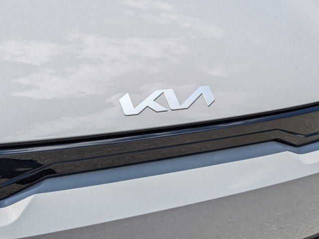 new 2025 Kia EV6 car, priced at $39,916